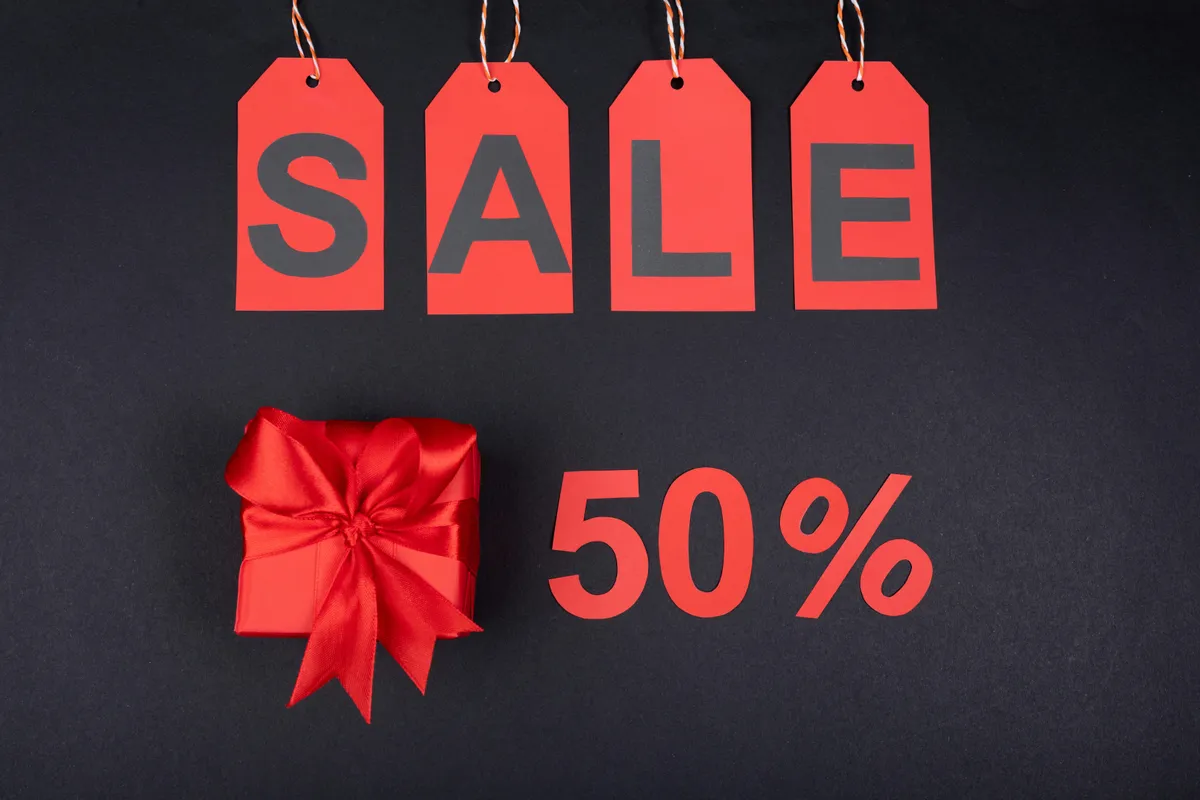 E-Commerce & Retail